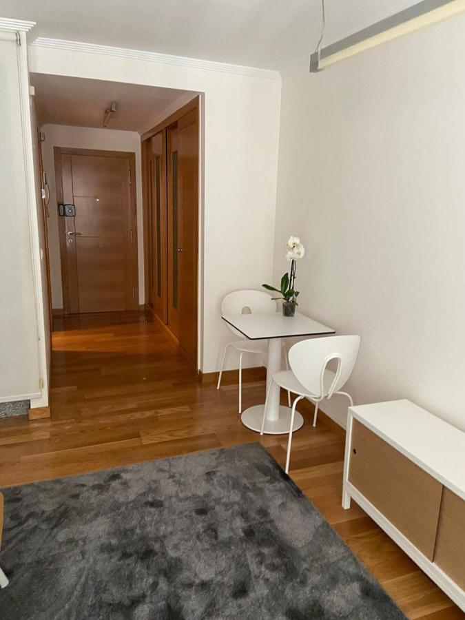 Estudio Parking Centro Puerta Del Sol Виго Экстерьер фото